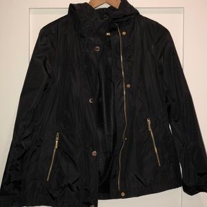 BLACK MICHAEL KORS RAINCOAT
